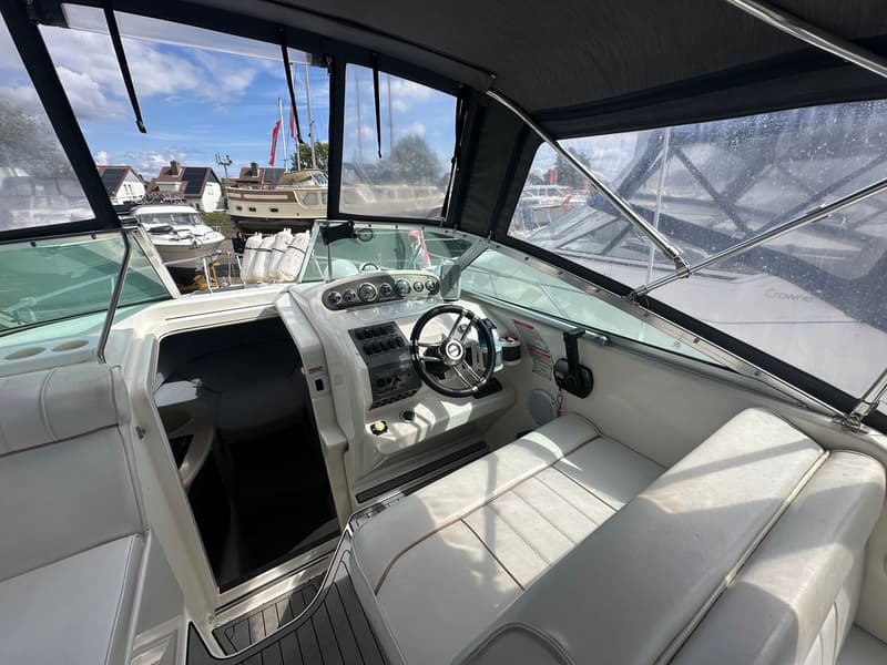 Sea Ray 250 Sundancer foto 5