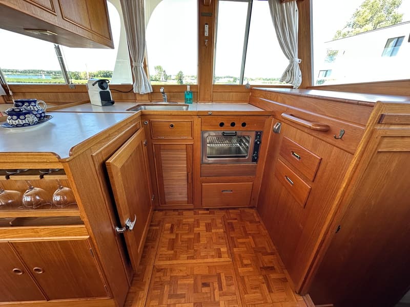 Grand Banks 42 europa foto 12