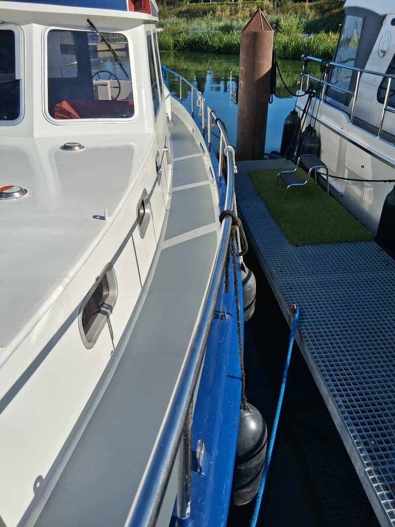 Molenmaker en Mantel kotter motorsailer foto 19