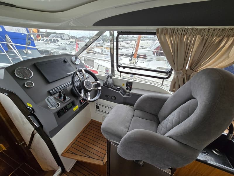 Marex 375 foto 13