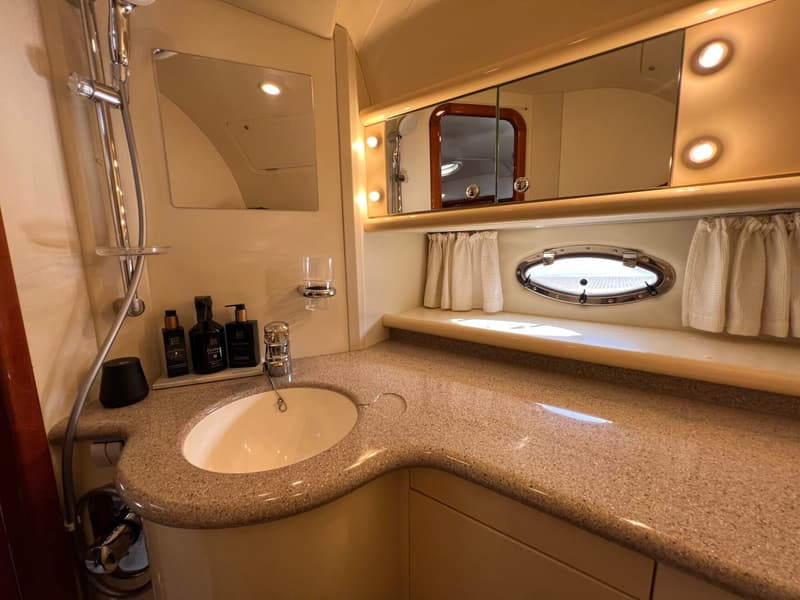 Sunseeker Sunseeker Superhawk 48 Cabrio foto 10