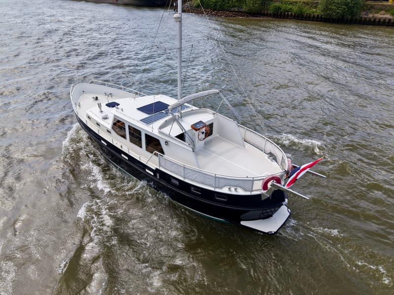 Monty Bank Monty Bank Kotter 41 AK Cabrio foto 30