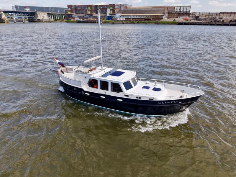 Monty Bank Monty Bank Kotter 41 AK Cabrio foto 31