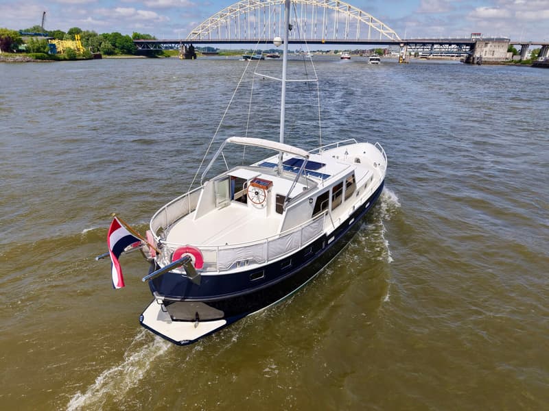 Monty Bank Monty Bank Kotter 41 AK Cabrio foto 32