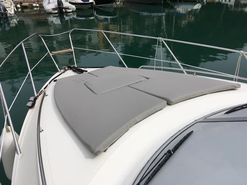 Sealine Sealine F34 Flybridge foto 12