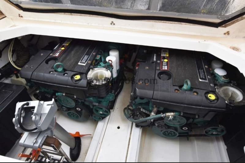 Sealine Sealine F34 Flybridge foto 15