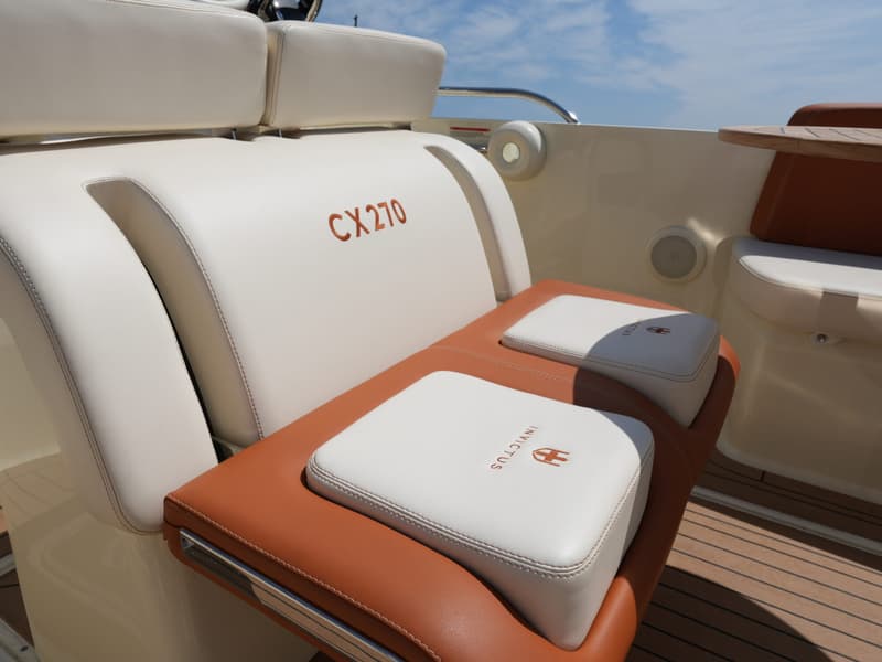 Invictus Invictus 270 CX foto 21