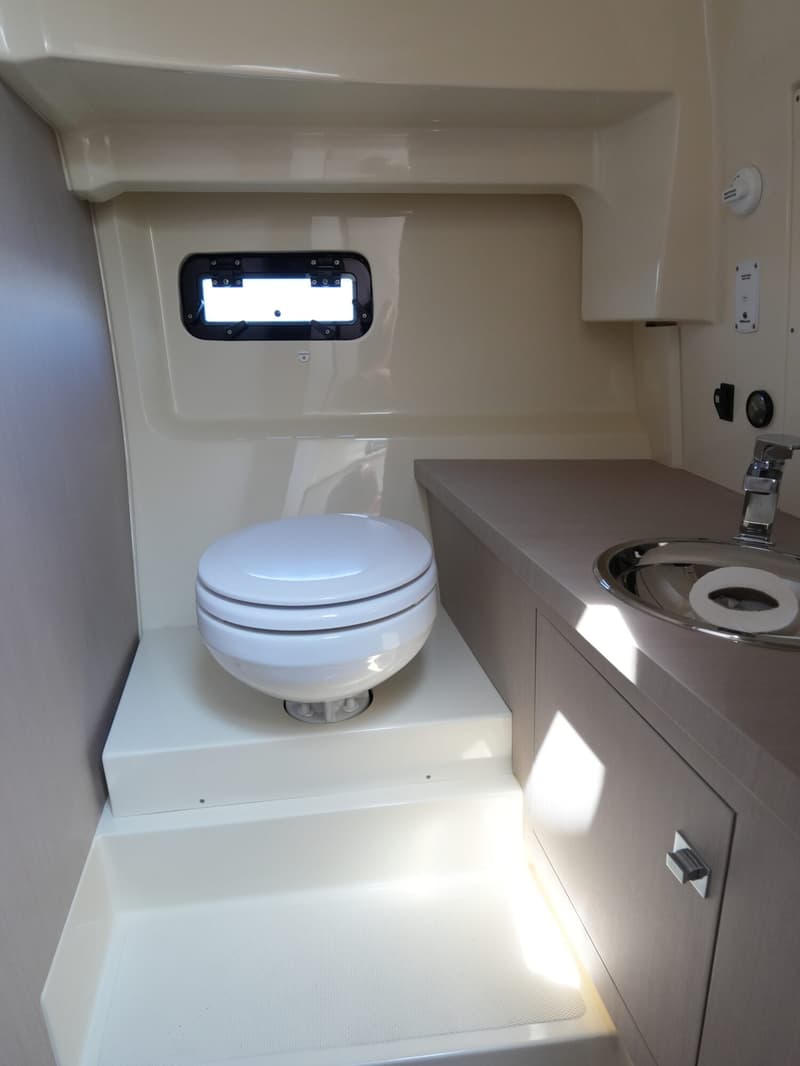 Invictus Invictus 270 CX foto 29
