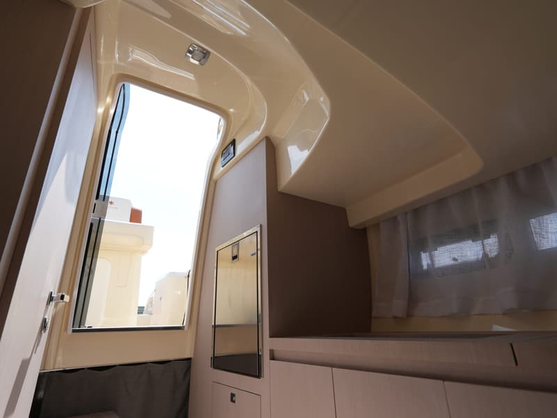 Invictus Invictus 270 CX foto 31