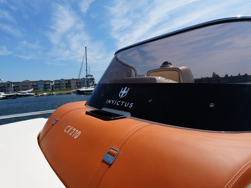 Invictus Invictus 270 CX foto 34