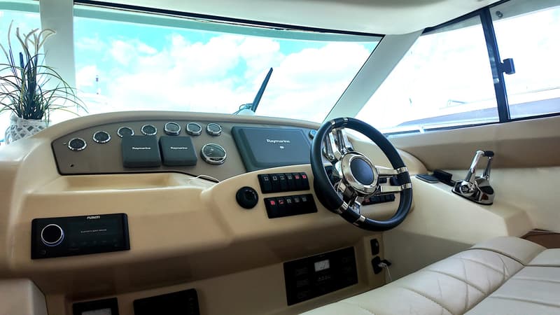 Jeanneau Jeanneau Prestige 42 Flybridge foto 12