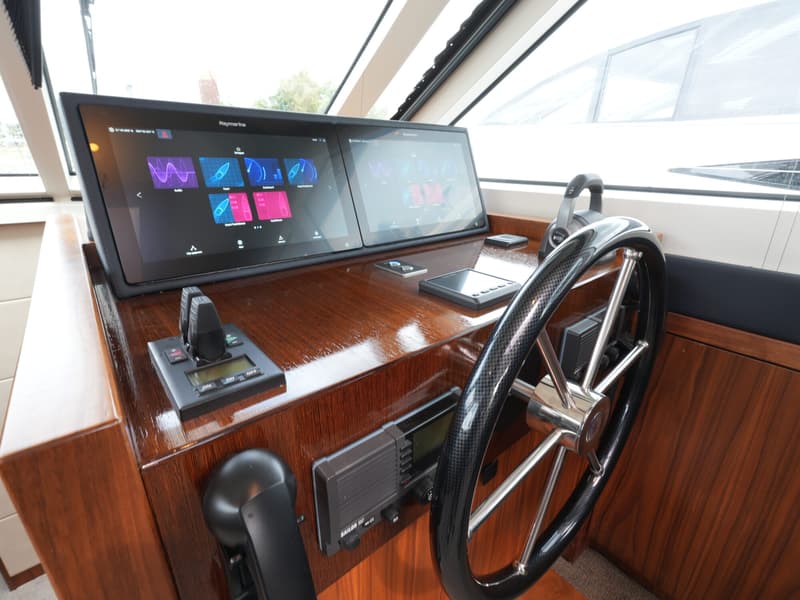 Van den Hoven Van den Hoven Executive 15.00 MK II foto 37