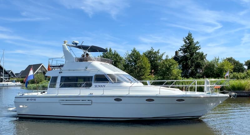 Whitewater Whitewater Wolfe 46 Flybridge foto 2