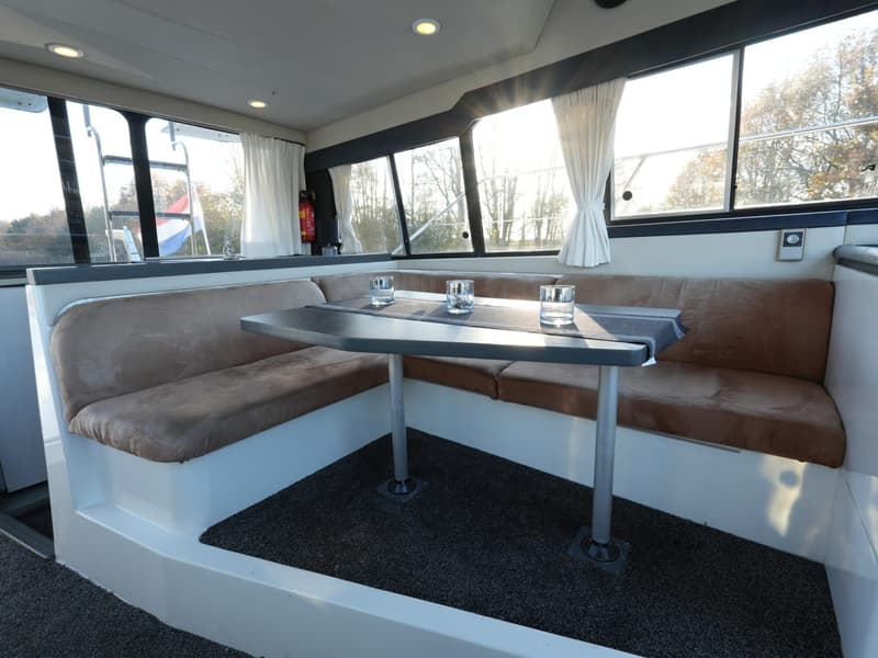 Bayliner Bayliner 3688 Flybridge foto 24