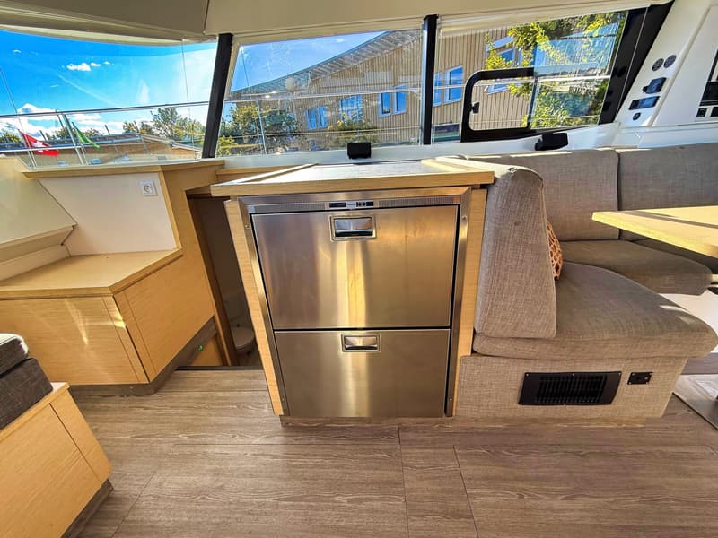 Fountaine Pajot Fountaine Pajot Motorcatamaran MY 37 foto 7