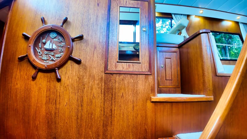 Neptunus Neptunus 138 / 46 Flybridge Sedan foto 11