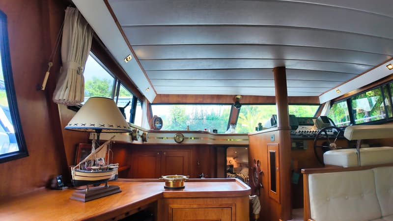 Neptunus Neptunus 138 / 46 Flybridge Sedan foto 14