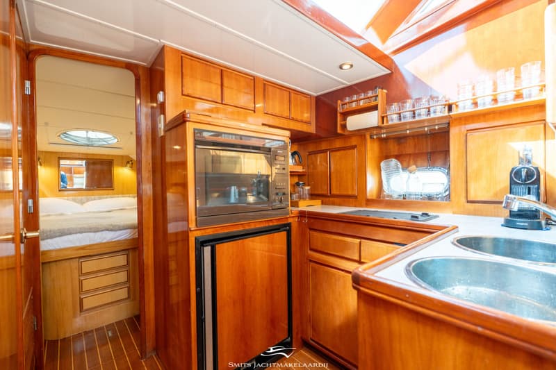 Astor Astor 37 Flybridge foto 10