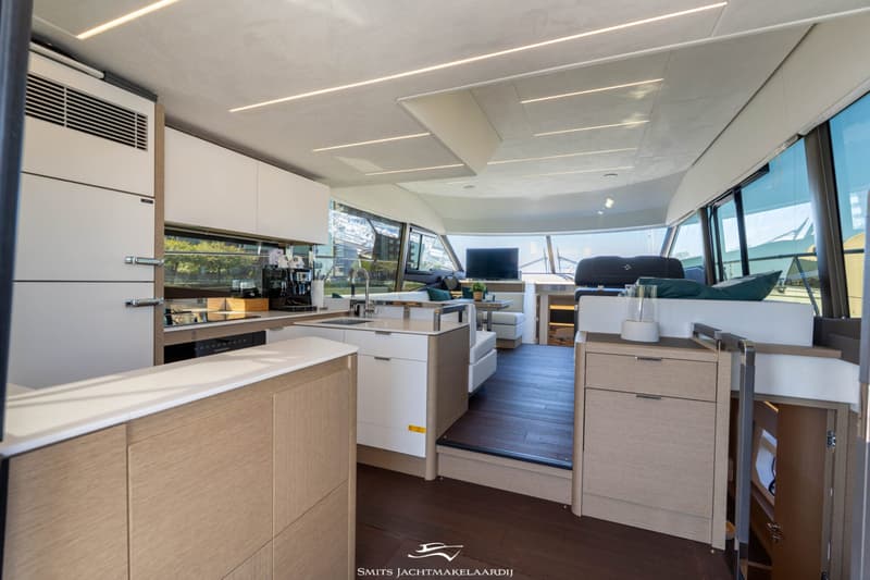 Prestige Prestige 590 Flybridge foto 2