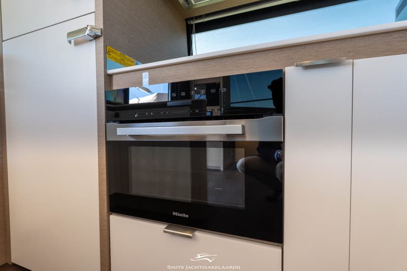 Prestige Prestige 590 Flybridge foto 9