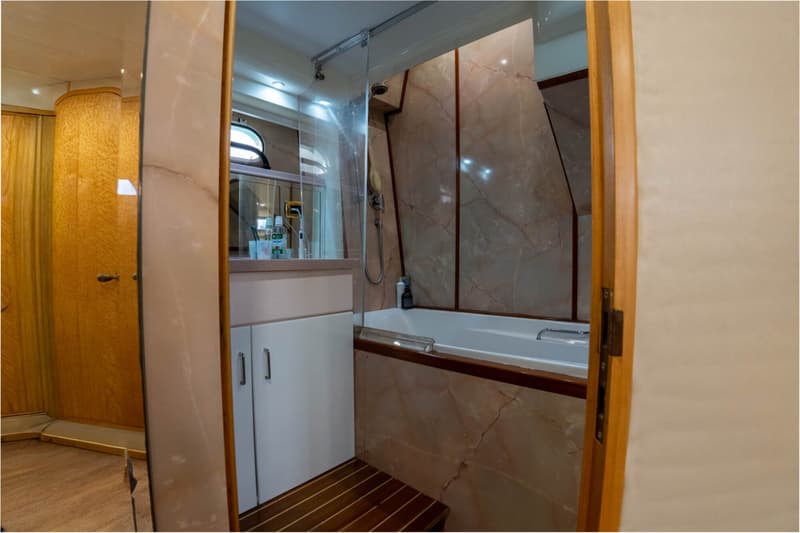 Fairline Fairline Squadron 62/65 foto 103