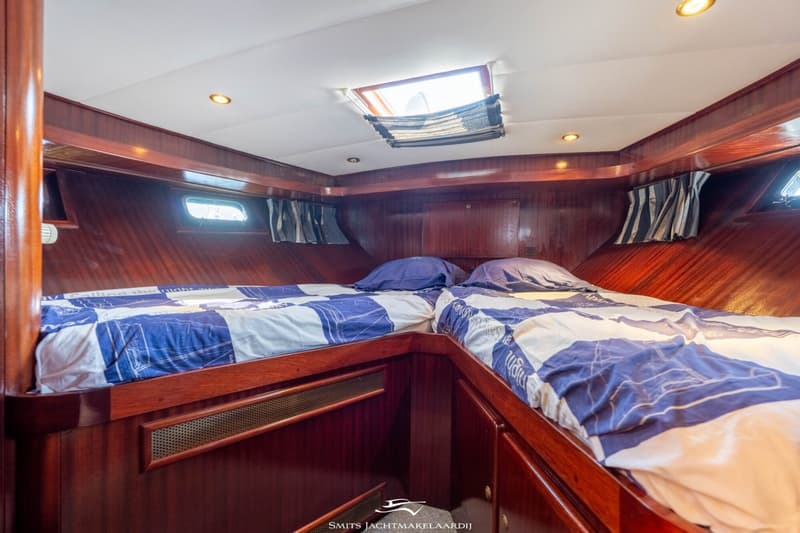 Van der Valk Valk Vitesse 54 Stabilizers foto 42