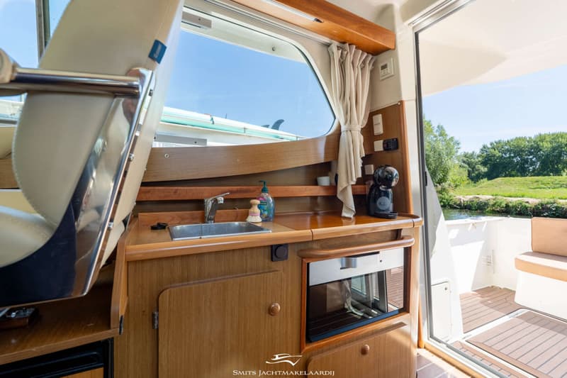 Jeanneau Jeanneau Merry Fisher 9.25 Flybridge foto 6