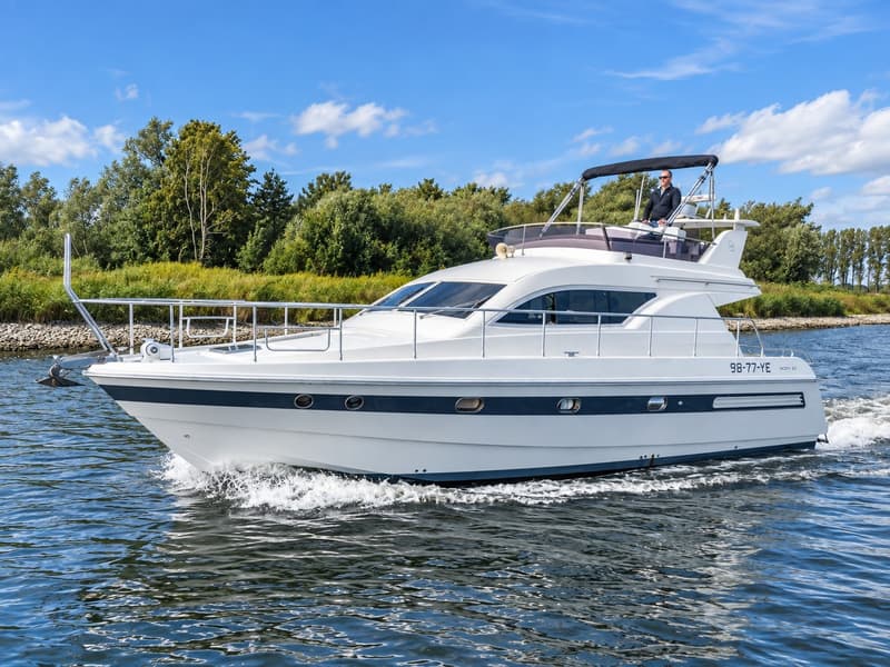 Mochi Craft Mochi Craft 43 Flybridge foto 1