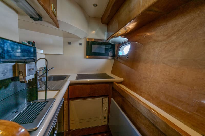 Mochi Craft Mochi Craft 43 Flybridge foto 17