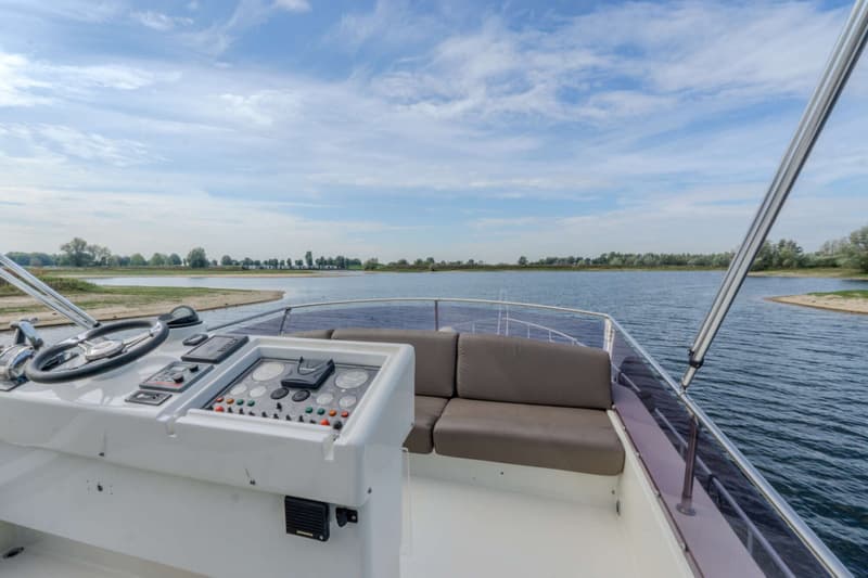 Mochi Craft Mochi Craft 43 Flybridge foto 7