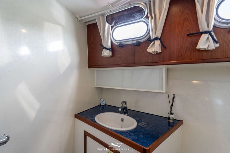 Bach Bach Yacht 35 OK Spiegeldeur foto 22