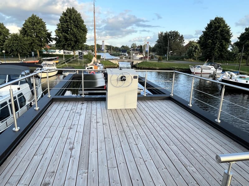 Surla 12 Houseboat Terherne (koop)ligplaats Beschikbaar foto 6