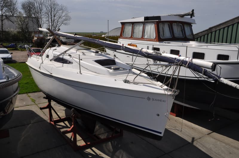 Jeanneau 24.2 Sun Odyssey foto 7
