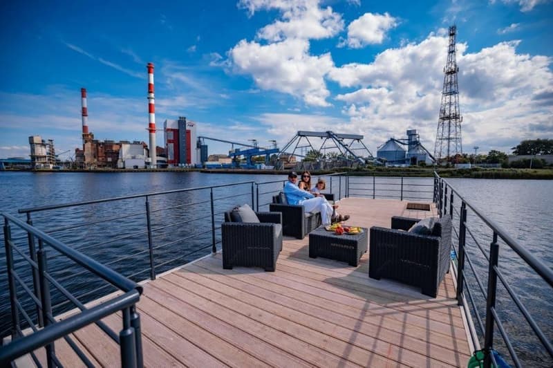 Shogun Mobile Houseboat foto 15