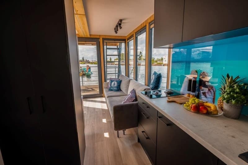 Shogun Mobile Houseboat foto 4