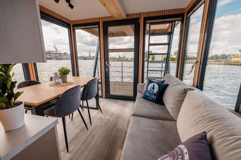 Shogun Mobile Houseboat foto 6