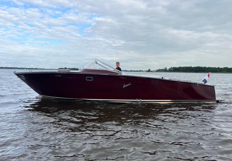 Boesch 850 Runabout Deluxe foto 4