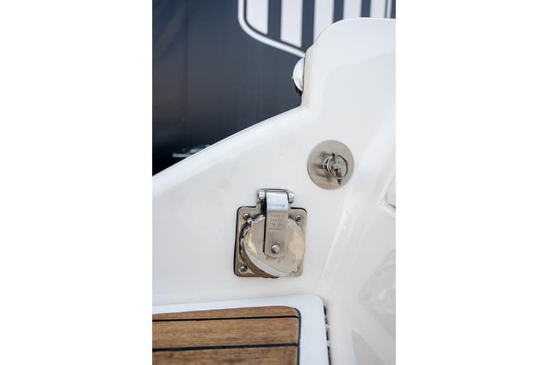 Chris-Craft Corsair 28 foto 12