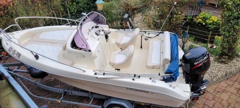 Janmor 580 cabin kruiser (6 pers) 90 pk foto 1
