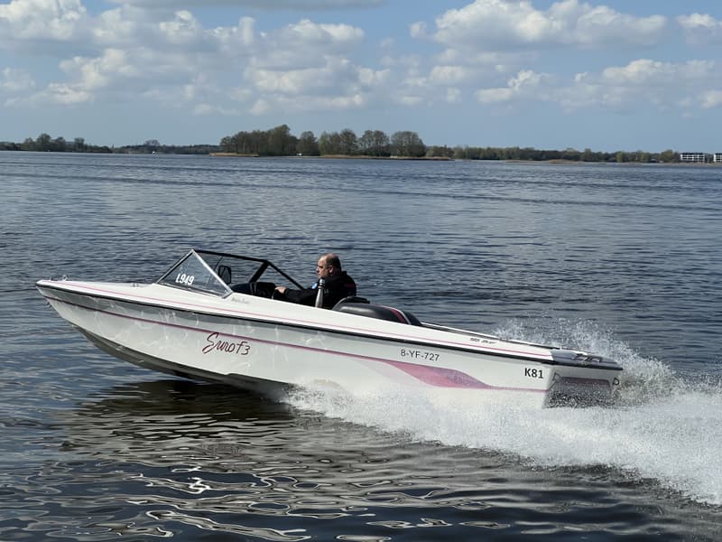 Malibu Euro F3 waterski boot v8 LPG/Benzine foto 2