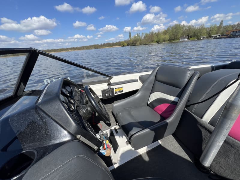 Malibu Euro F3 waterski boot v8 LPG/Benzine foto 15