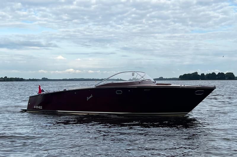 Boesch 850 Runabout Deluxe foto 3