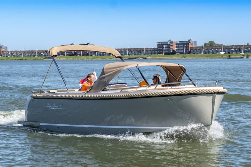 Lago Amore 733 Tender foto 1