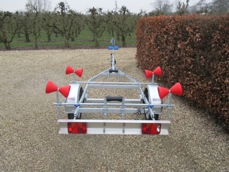 HZ Rubberboottrailer 4.7 ( Vast ) foto 2