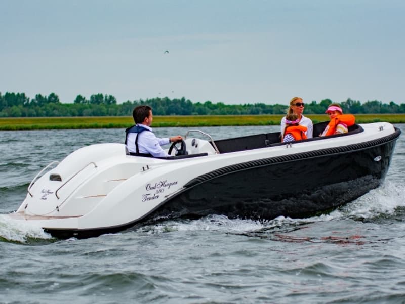 Oud Huijzer 580 Tender foto 7