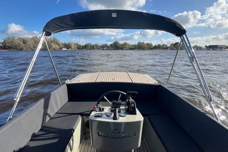 Waterman 8.0 Cabin foto 15