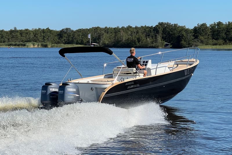 Center Console Blackfish Crossover 900 foto 2