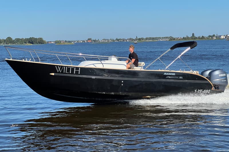 Center Console Blackfish Crossover 900 foto 3
