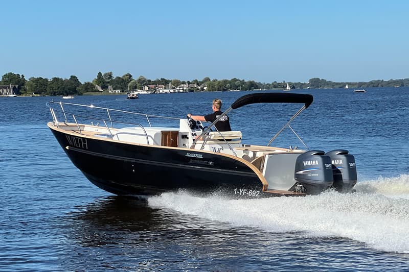 Center Console Blackfish Crossover 900 foto 4