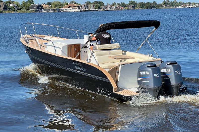 Center Console Blackfish Crossover 900 foto 9
